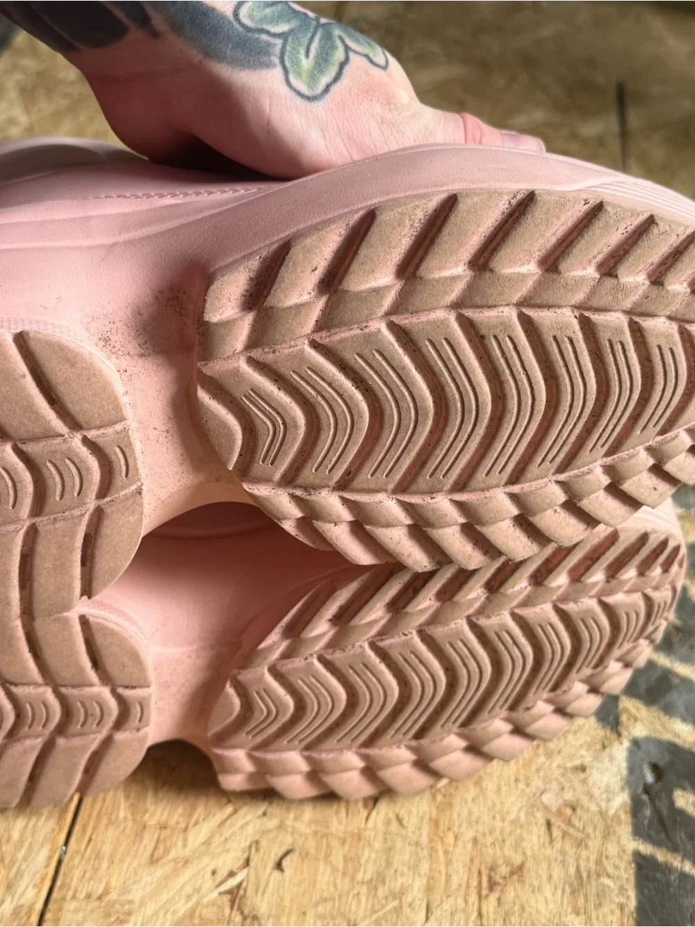Berken pink platform tennis shoes